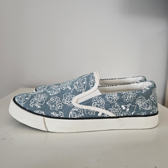 POKEMON x ITS DEMO Limited Collab Denim Pokemon Floral Pattern Sneakers - Picture 8 of 10
